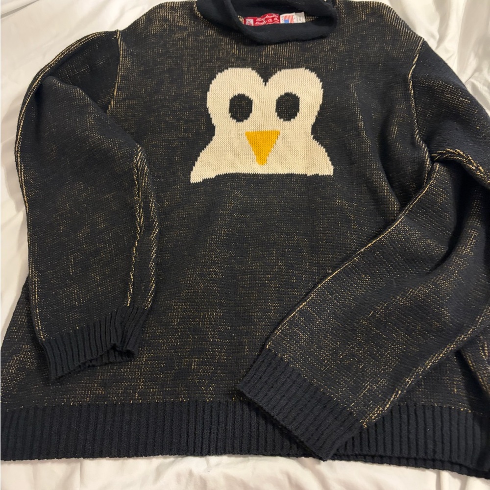 Penguin‎ Design Black Sweater
